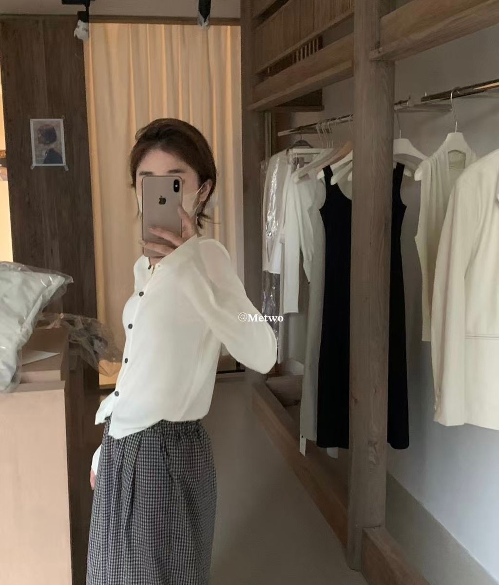 5631B49F-FC61-4CB6-99A2-713DC88DAEAE