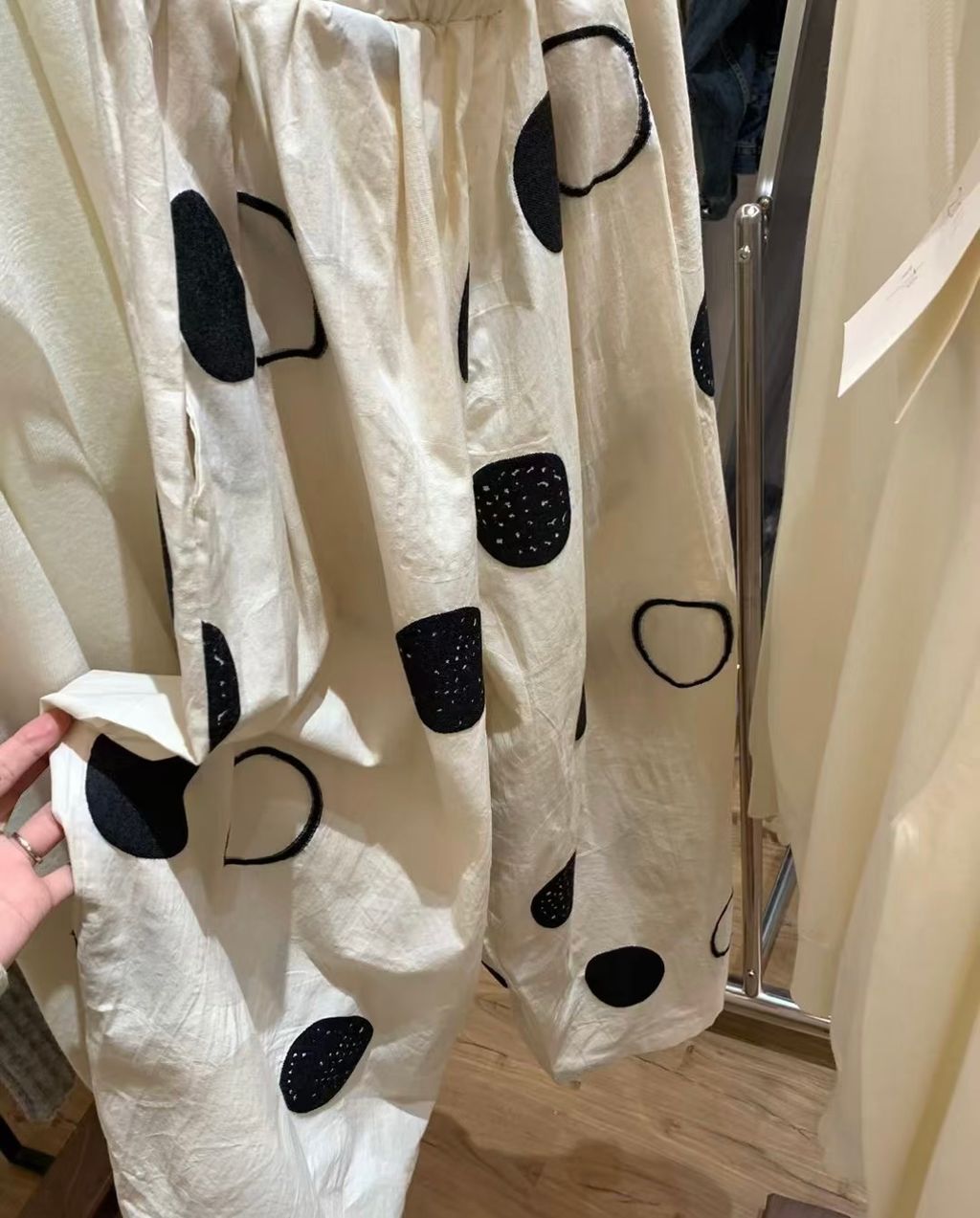 5FBCE02B-F850-4AF2-BD4A-13CF31E62326