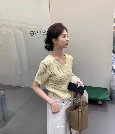 99FADFB6-4F9B-46FF-9289-F1A8CEB10649