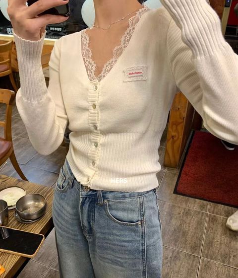 F9E7FBC3-3365-4F01-82BD-F393978276A4