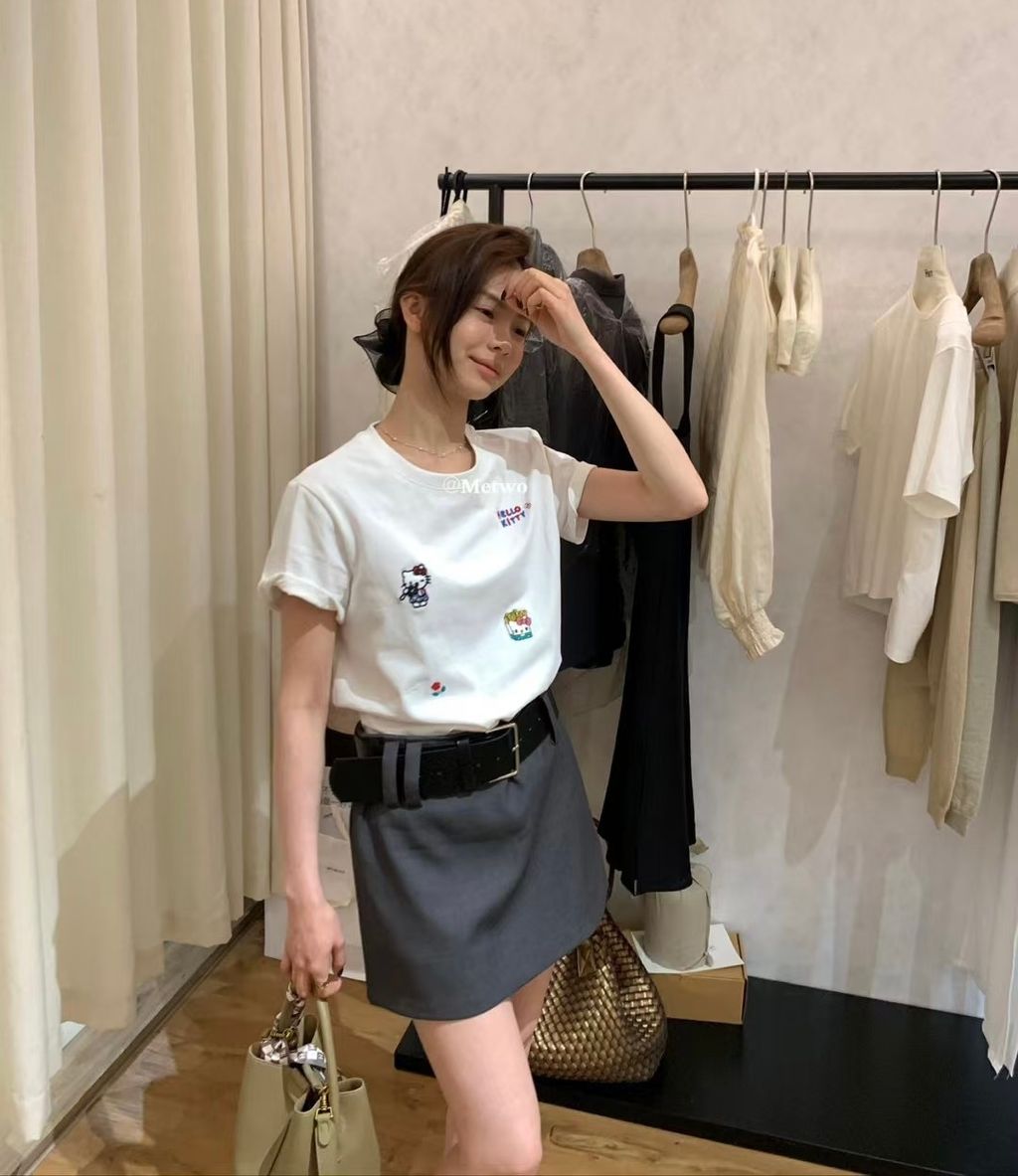 39C20BC6-4738-45A0-9956-F40E53DE33C0