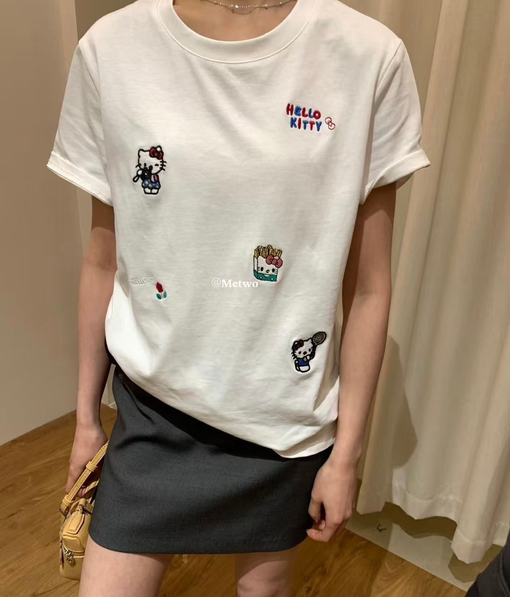 E1A92E5D-106C-4540-B6E5-0B7568CAEF5C