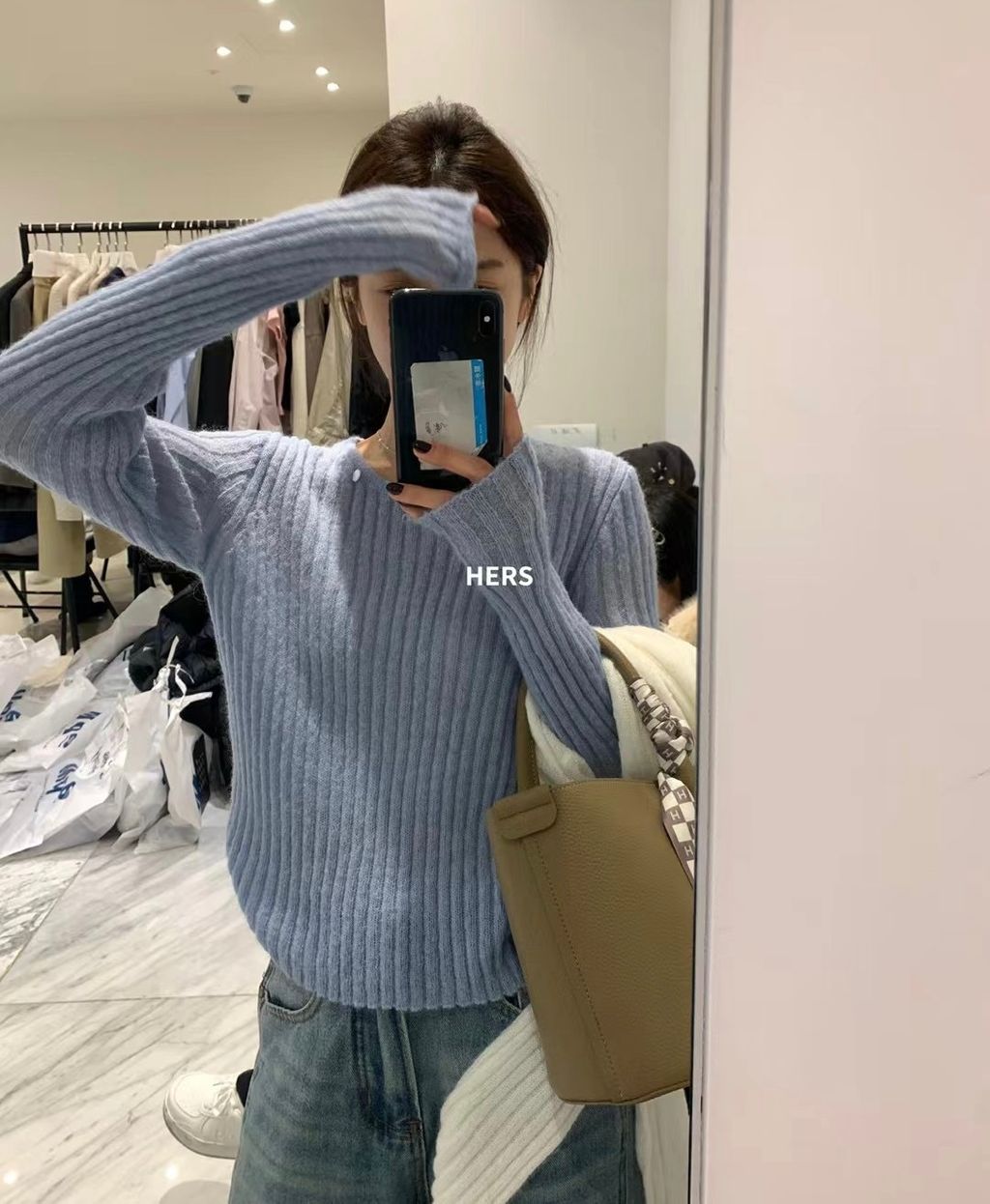 6B32E3AC-FE65-4A19-A392-741094F4E21F