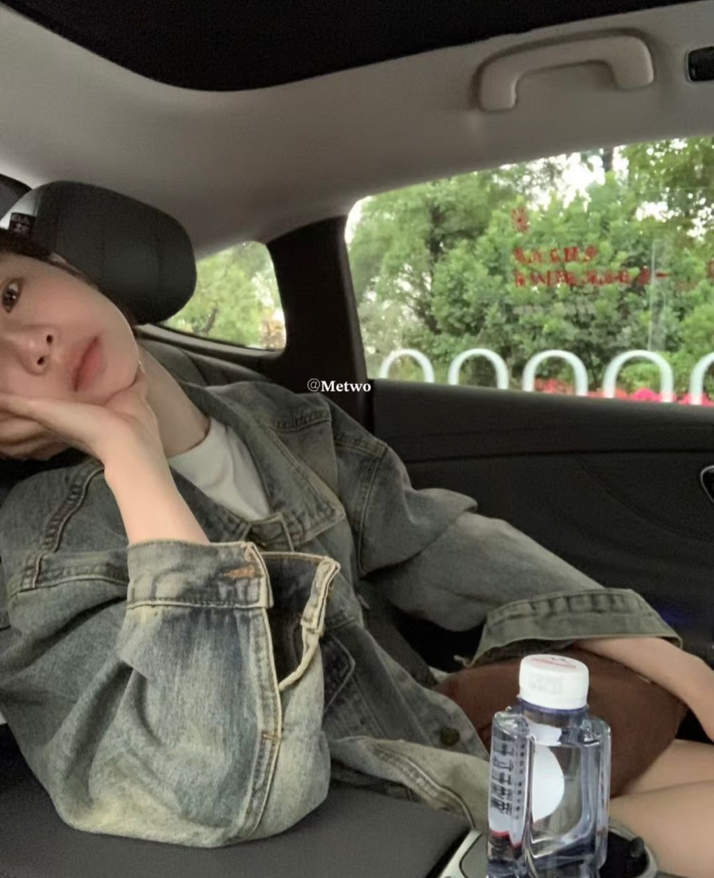 A63AA82F-9BBA-4265-8E11-34007FC4B858