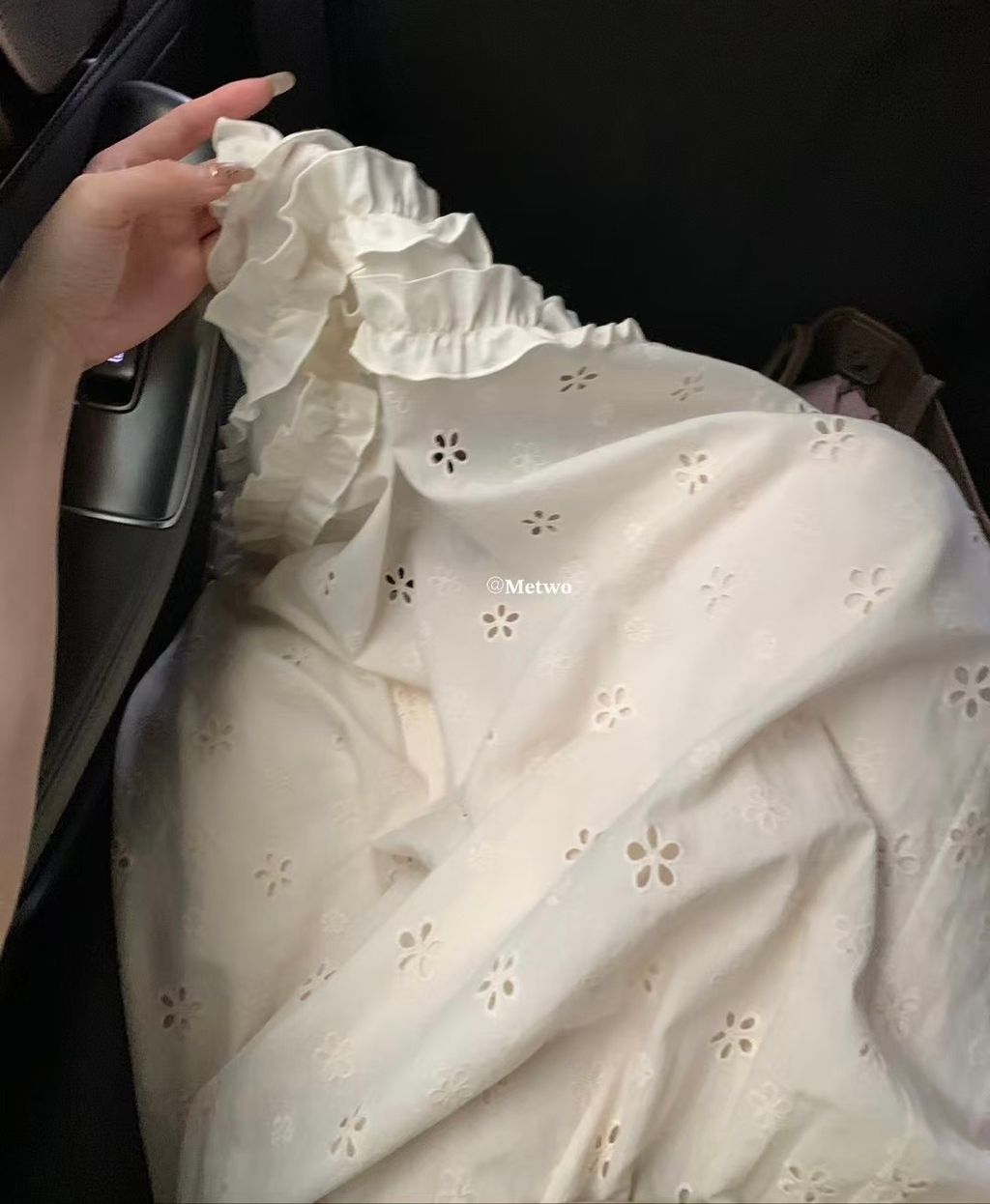 694C60D4-C6AE-4680-87CB-6EE7DE4D271A