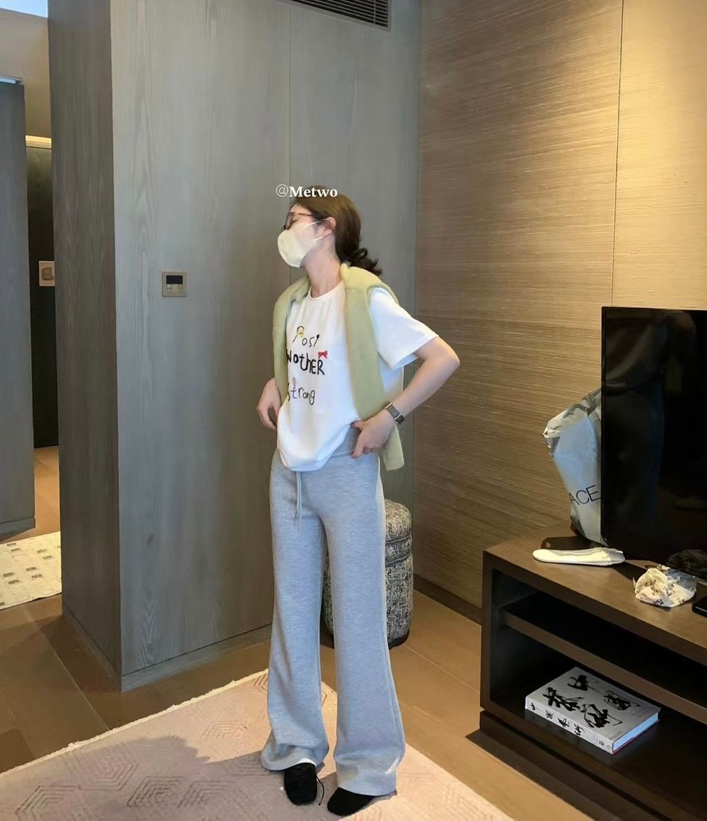 D2DE355F-3DB1-4086-AF25-80D086FCD29A