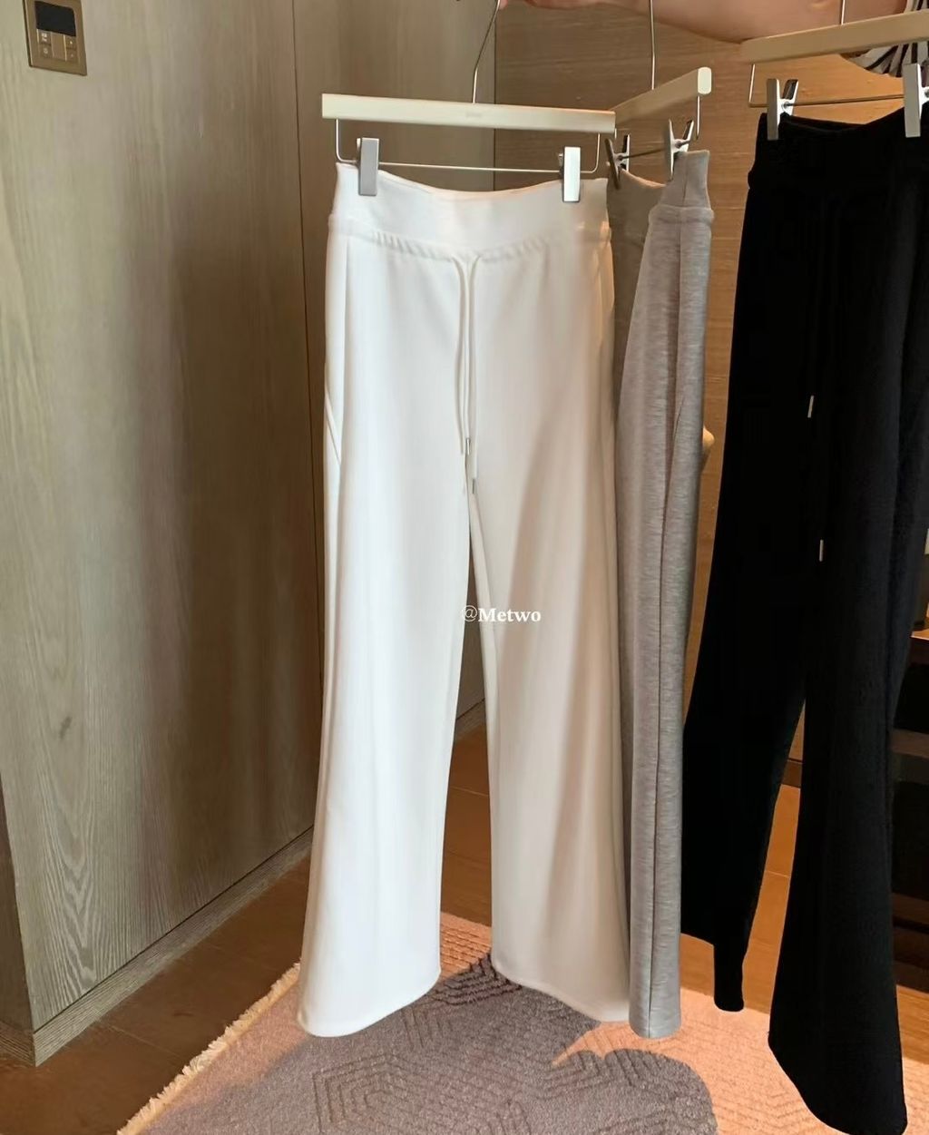 A5370345-6642-427B-BCB5-F4C5139C8111