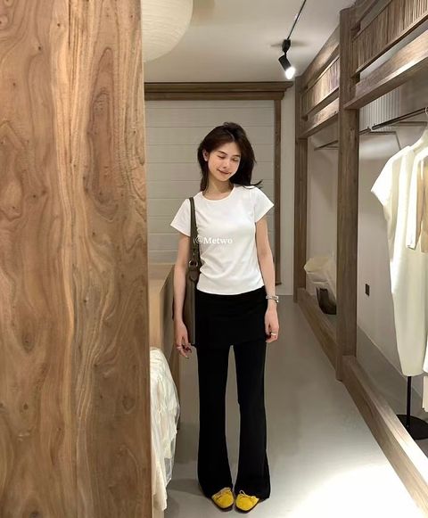 A09678C1-BDFA-4B5E-9CB3-FB346DAF4EEC