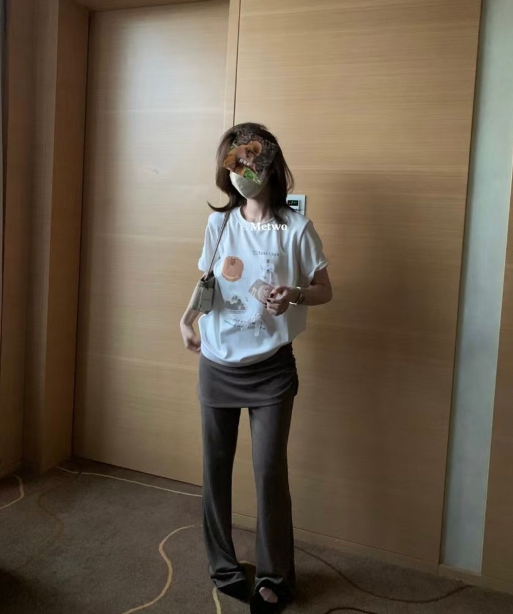 FEC6D054-D5CC-45A1-8E75-53DE7DD59F6A