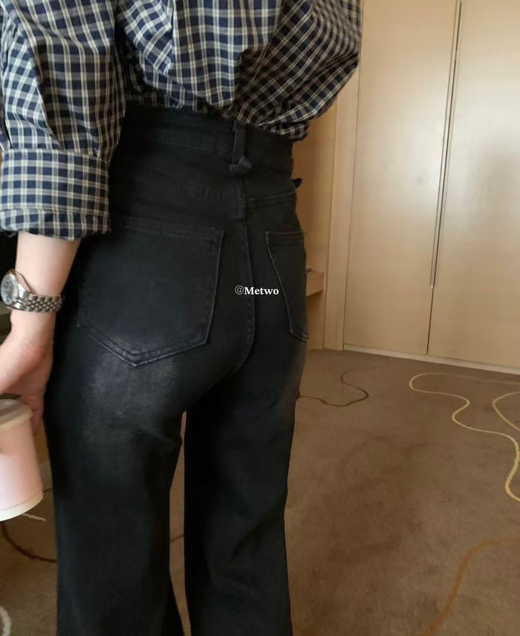 E796E6AE-4BFD-4149-A7CF-57BE4FEB71B4