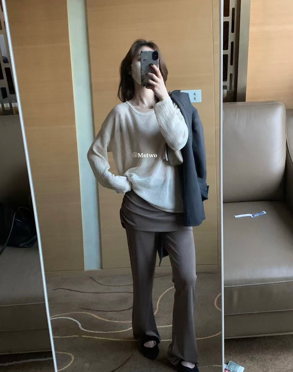 51F79799-C573-4E80-A1C2-69442CC4964D