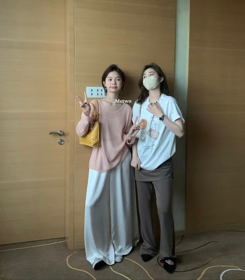 6B4E88A3-A0D1-4AB0-A756-26EAD4DE1663