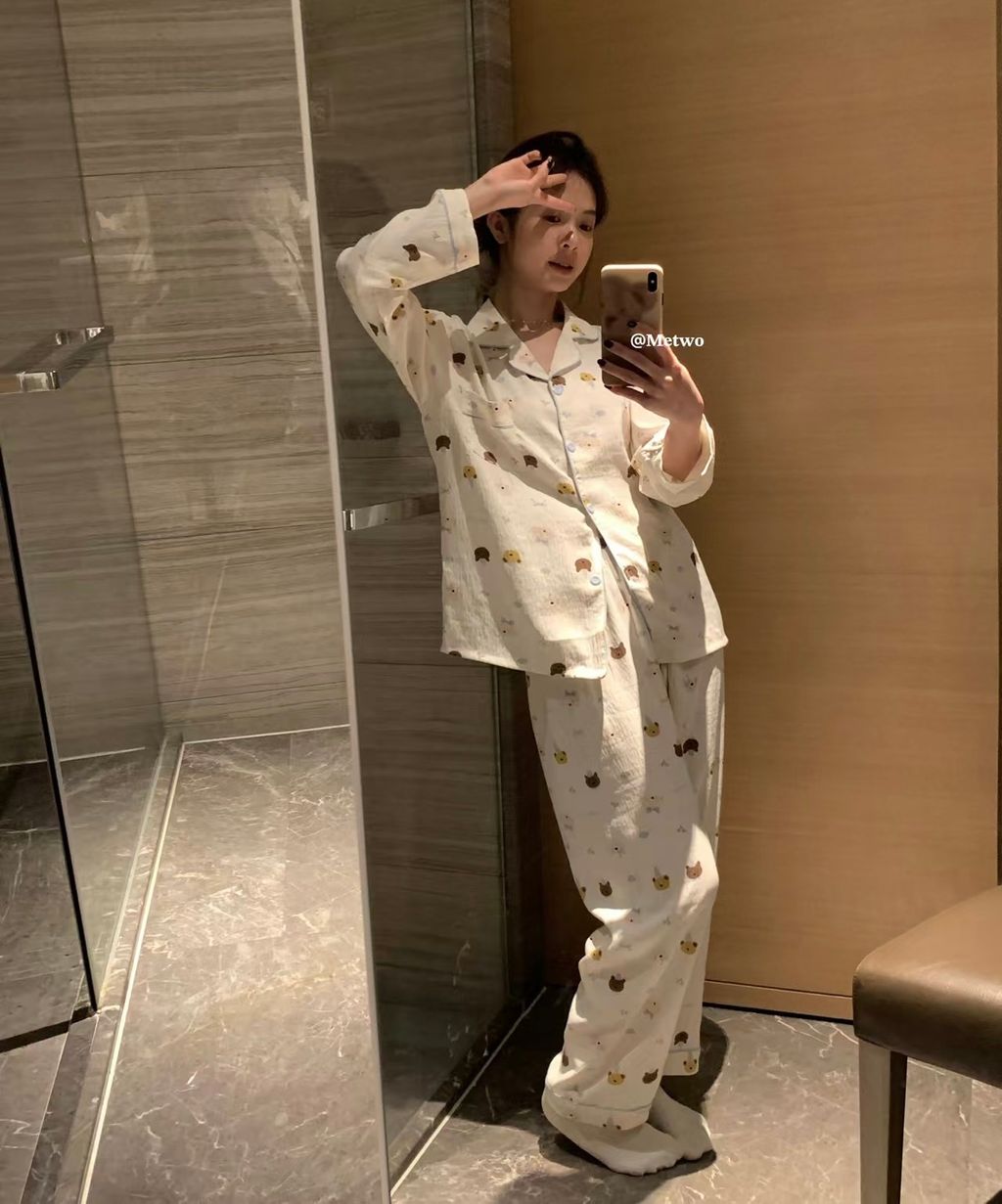 A21C6EF5-2E91-4DE7-ACA8-266015E73A19