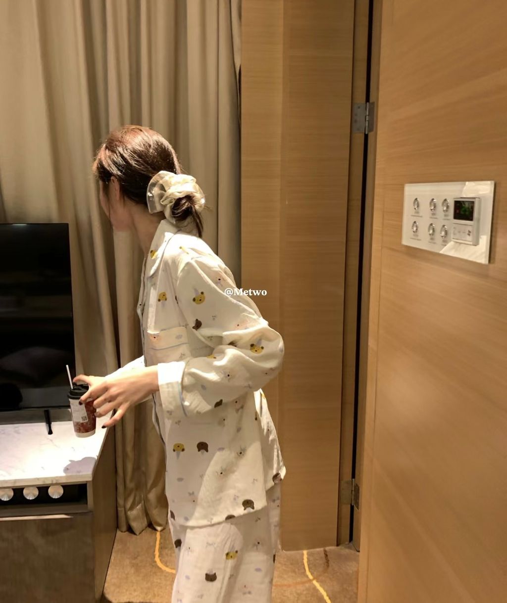 189BFE28-12A6-4616-95FD-D8D1F8080F9E