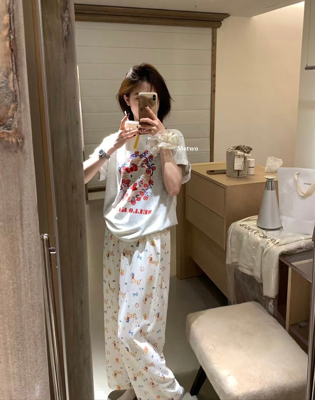 55F98816-15E4-4A8F-9631-02720564437F