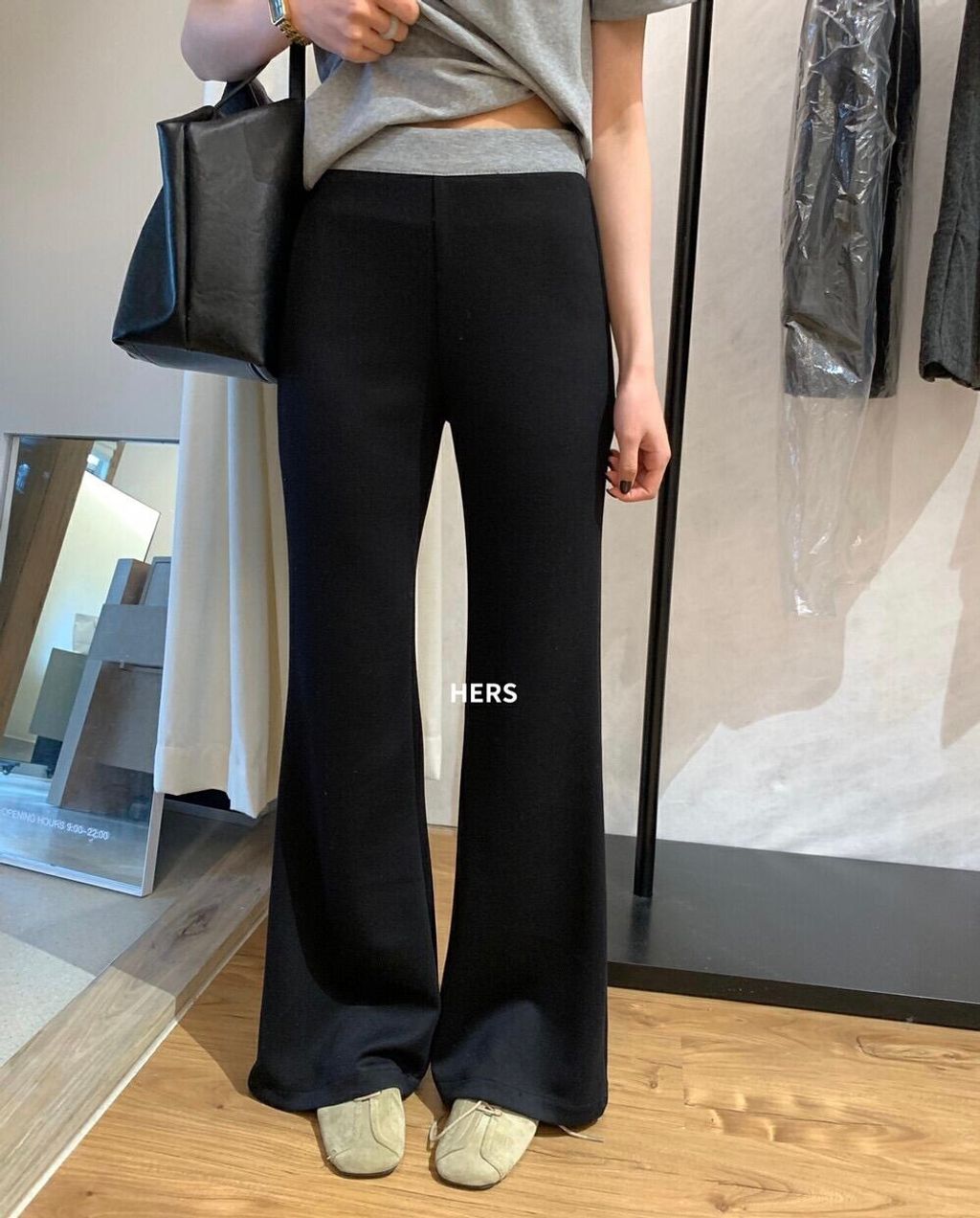 FD4AE215-F938-4E1A-A47C-04200C5A4923