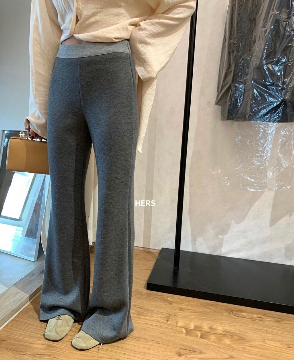 89DA1132-C072-43F5-BDF8-5E8FC7EE5F34