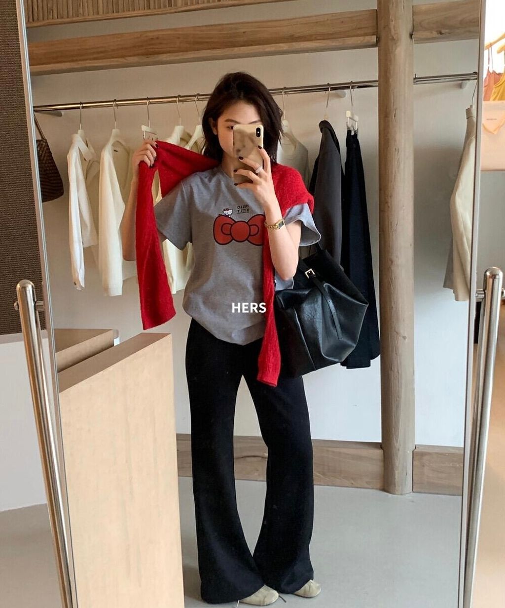 7D59099F-72FF-4E8C-8C41-DACDD52CD060