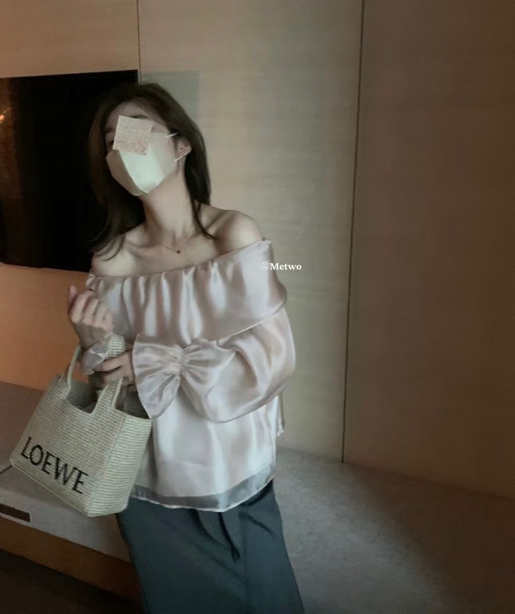 7C77BAA7-371D-4E7D-9C57-14C4BE6E4C1B