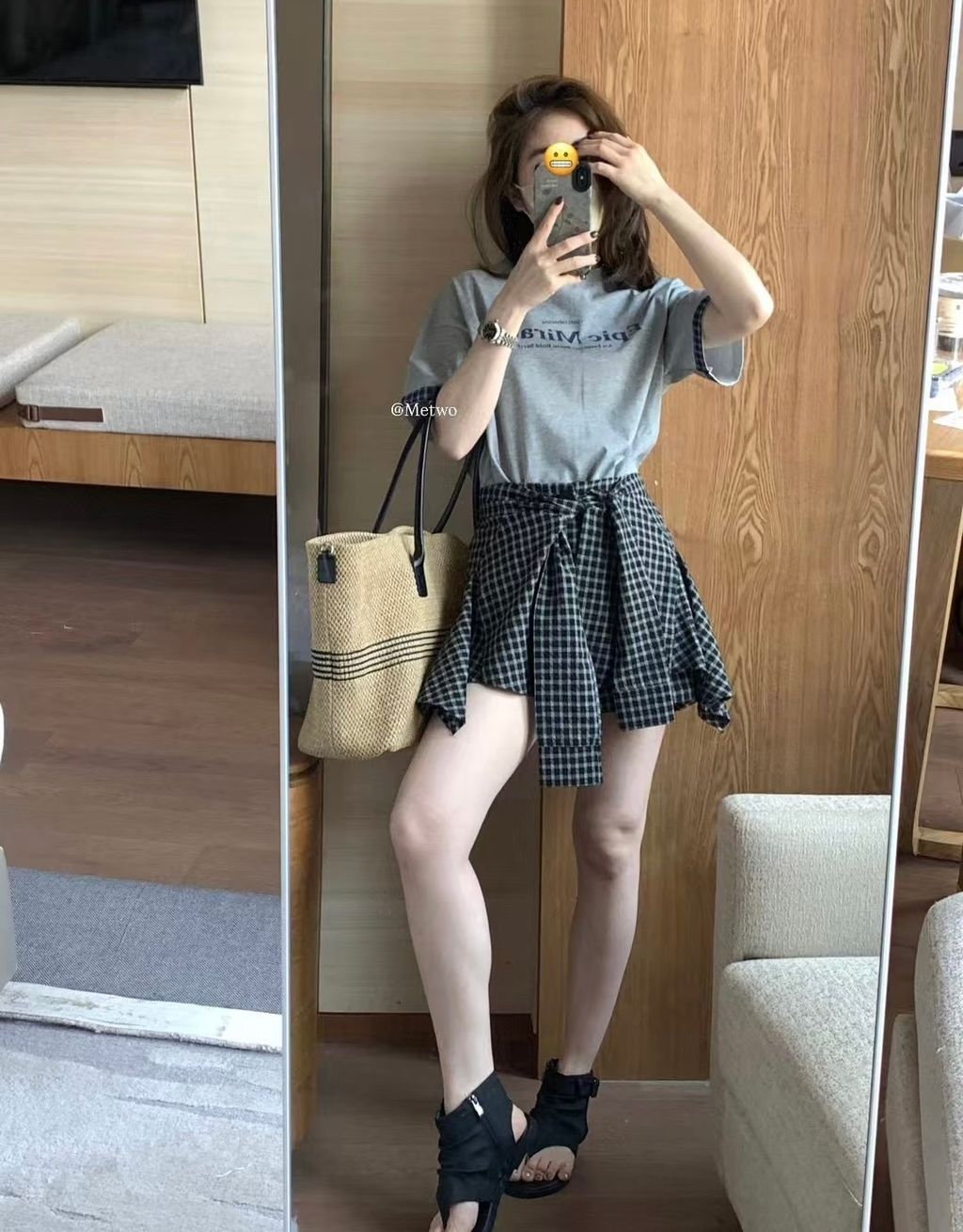 2FBD3A95-5890-433C-BC2D-34C6C3649C5B