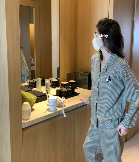 9A4971C1-976F-434A-BC91-4B34BFD613AA