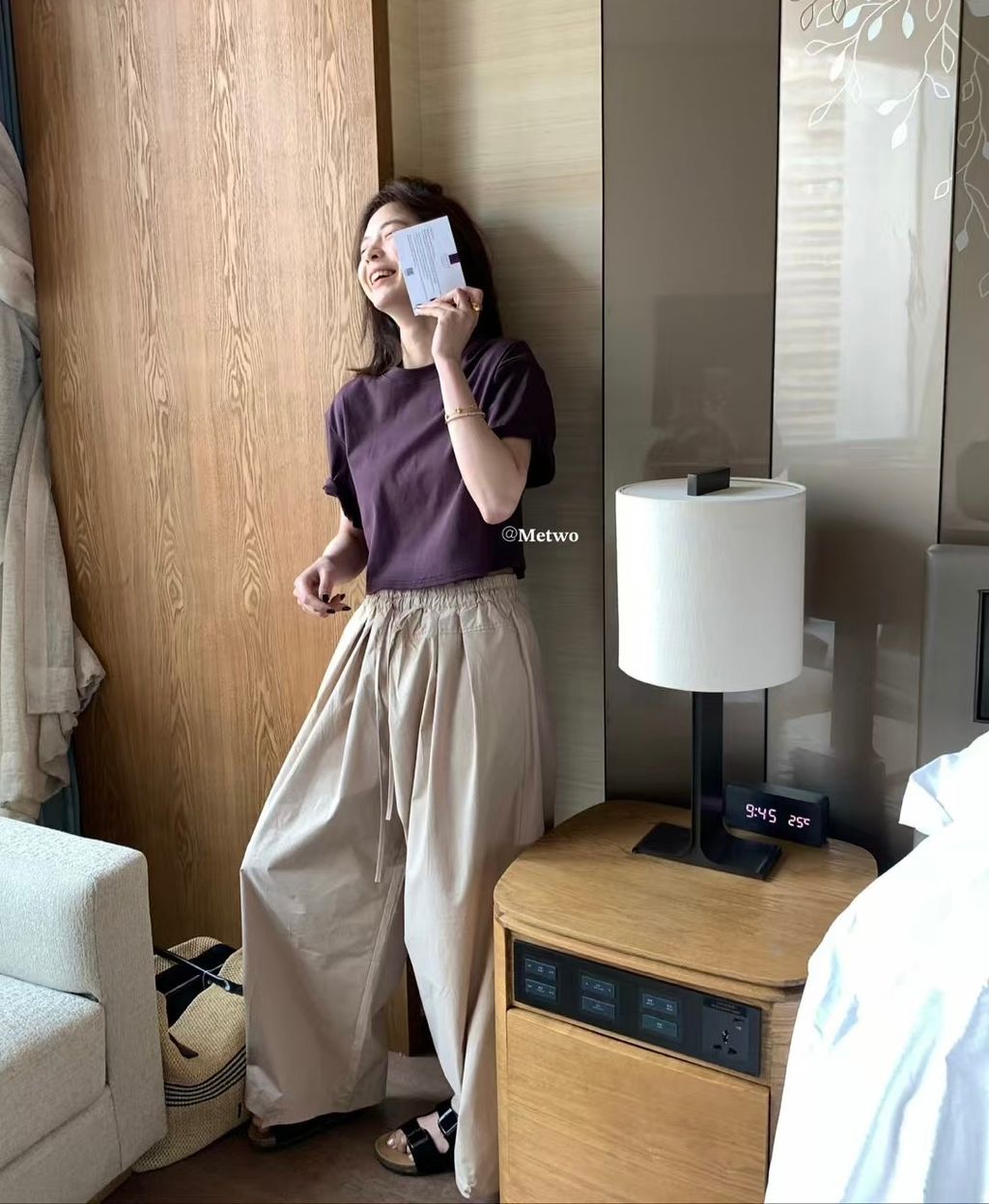 B0BC352A-1157-4879-8F6B-BF89558A354A