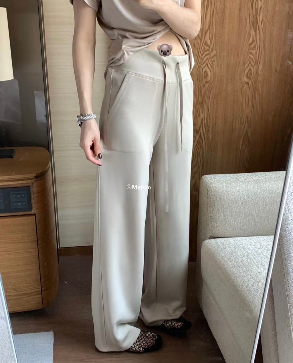 B20C9426-D9DD-47CB-B456-72410C047EDF