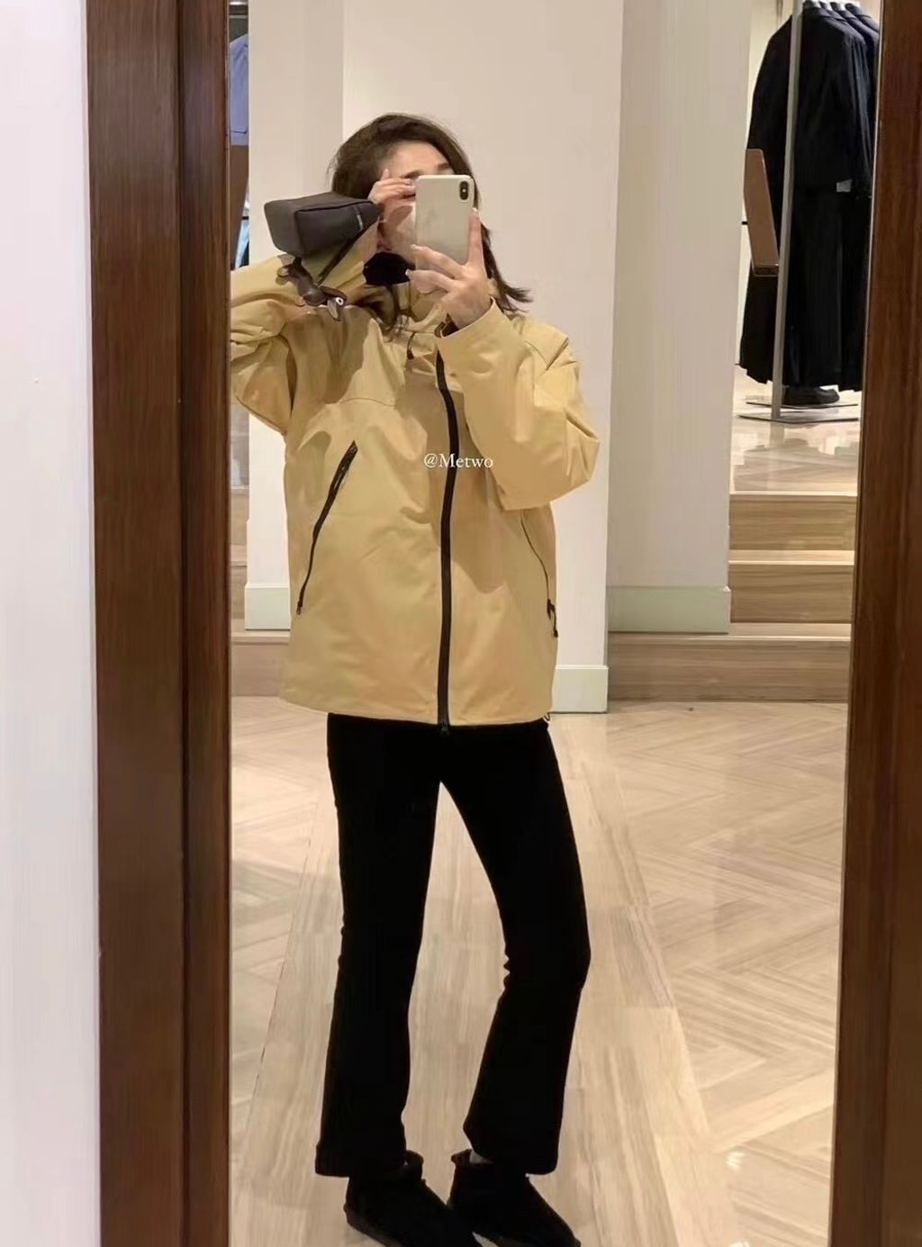 8ad42b72c43e2e3ea53b91f7650345f0