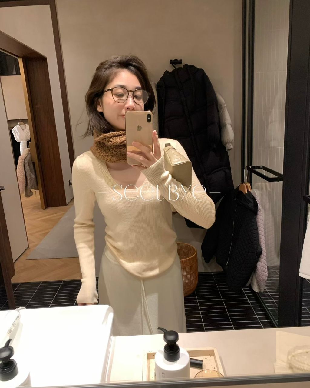 ca0bd063dc4564482f816d620ef72f9c