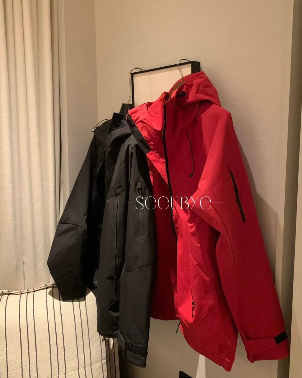 b4ee9060aee2e9ddaa760798495b289f