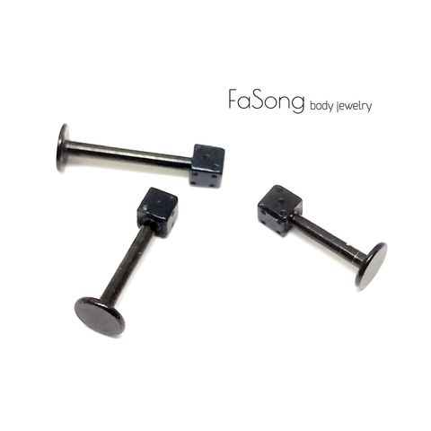 黑色骰子細針耳環