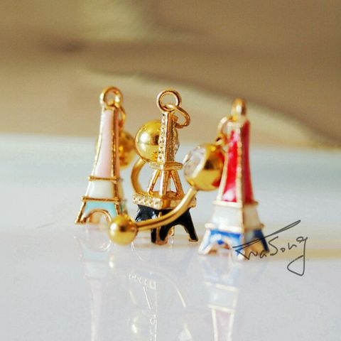 肚臍環-艾菲爾鐵塔