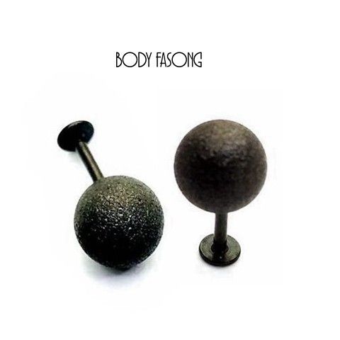 超誇張大面徑亞光黑唇環