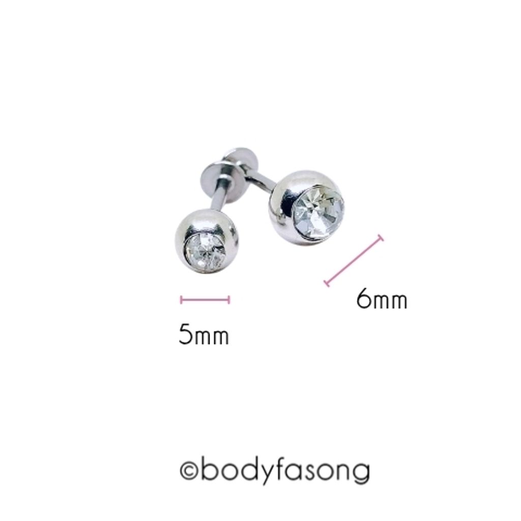 16G大鑽面6mm耳釘與5mm比較