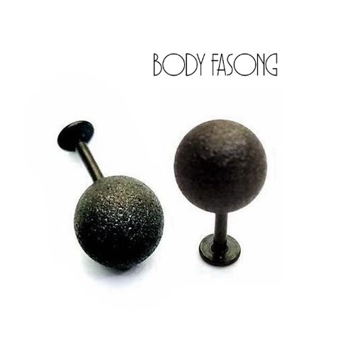 超誇張大面徑亞光黑唇環