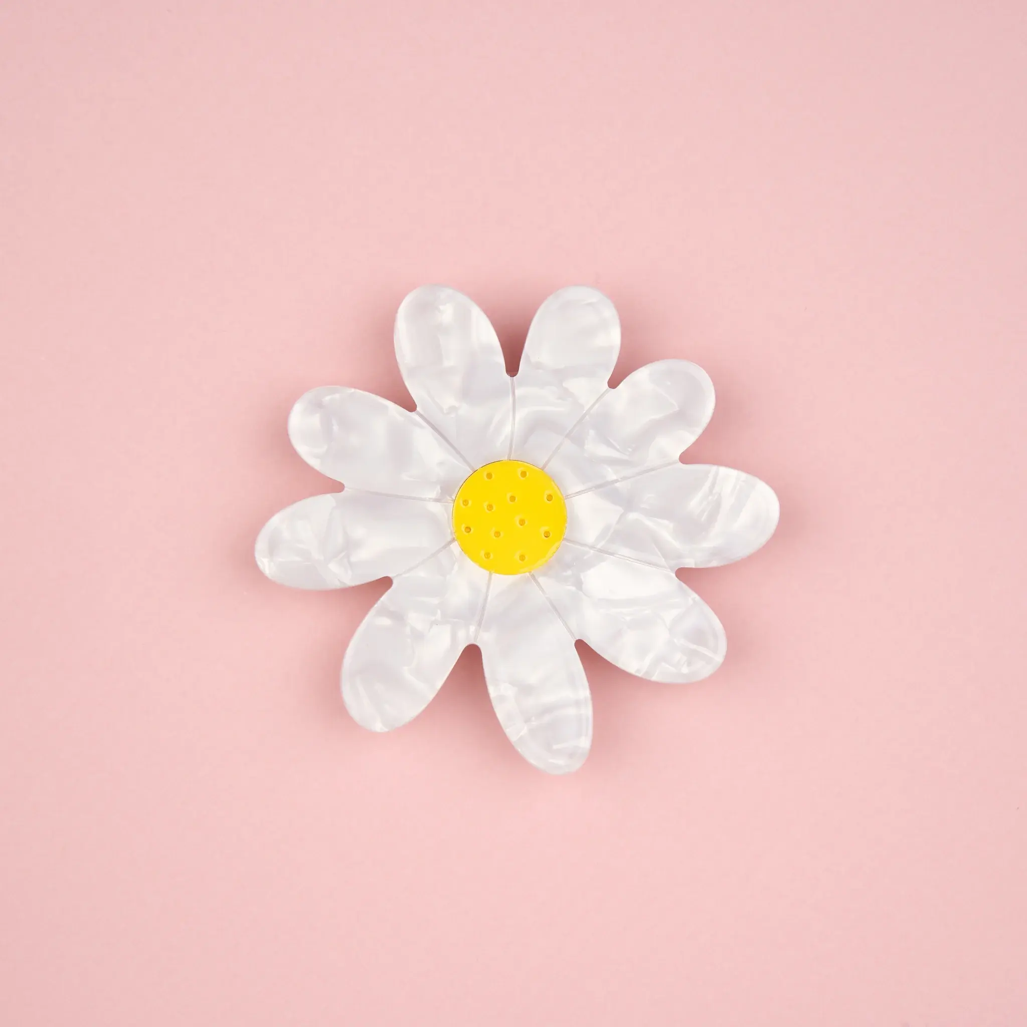 coucou-suzette-accessoire-accessory-cadeau-gift-tendance-mode-trendy-fashion-joli-jardin-lovely-garden-grip-telephone-smartphone-printemps-spring-fleur-flower-paquerette-daisy-blanc-w_1fc7984b-3e5e-4d57-93e3-afbfe3986305