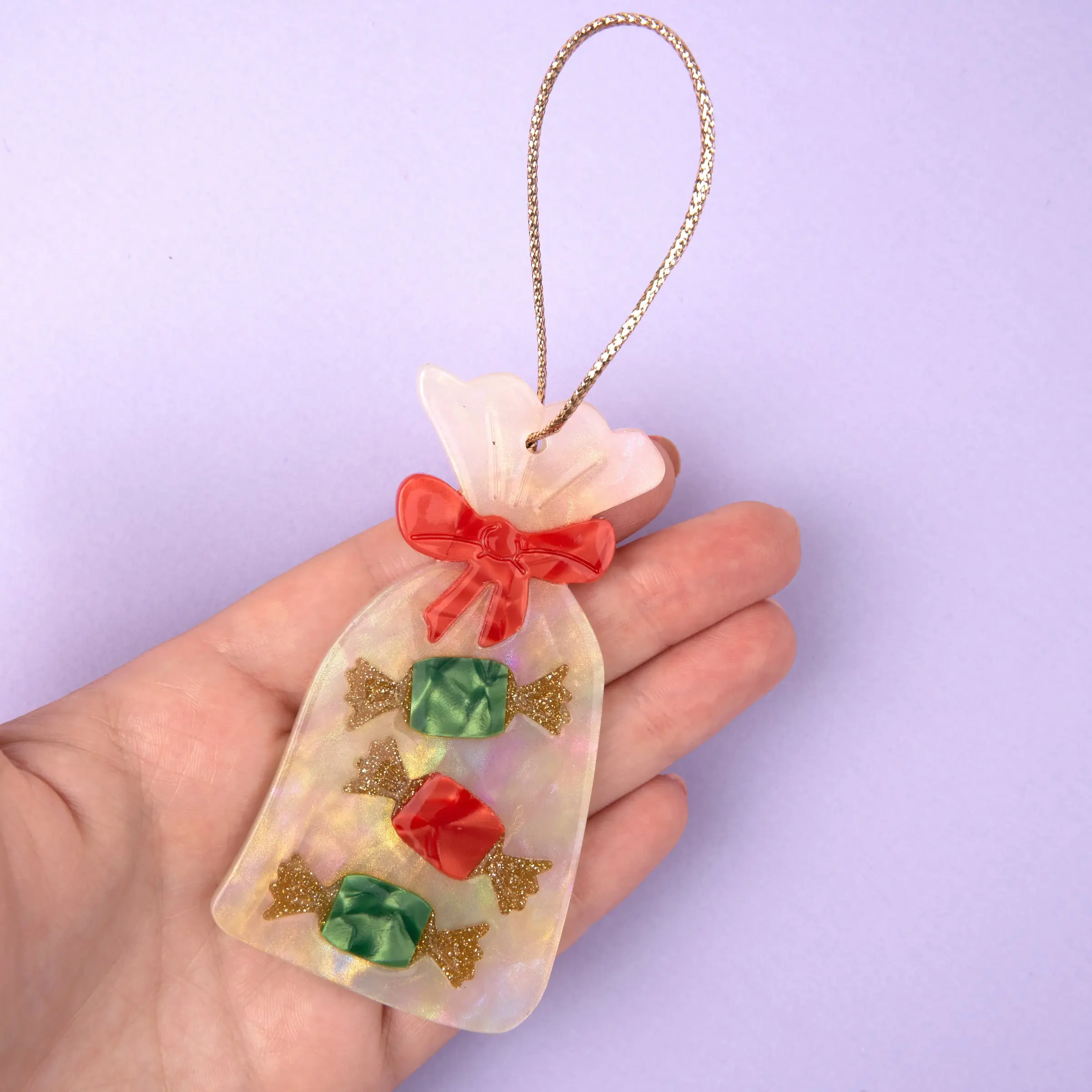 coucou-suzette-accessoire-accessory-cadeau-gift-tendance-mode-trendy-fashion-festin-festif-noel-christmas-holidays-deco-sapin-tree-papillote-crackers-red-rouge-green-vert