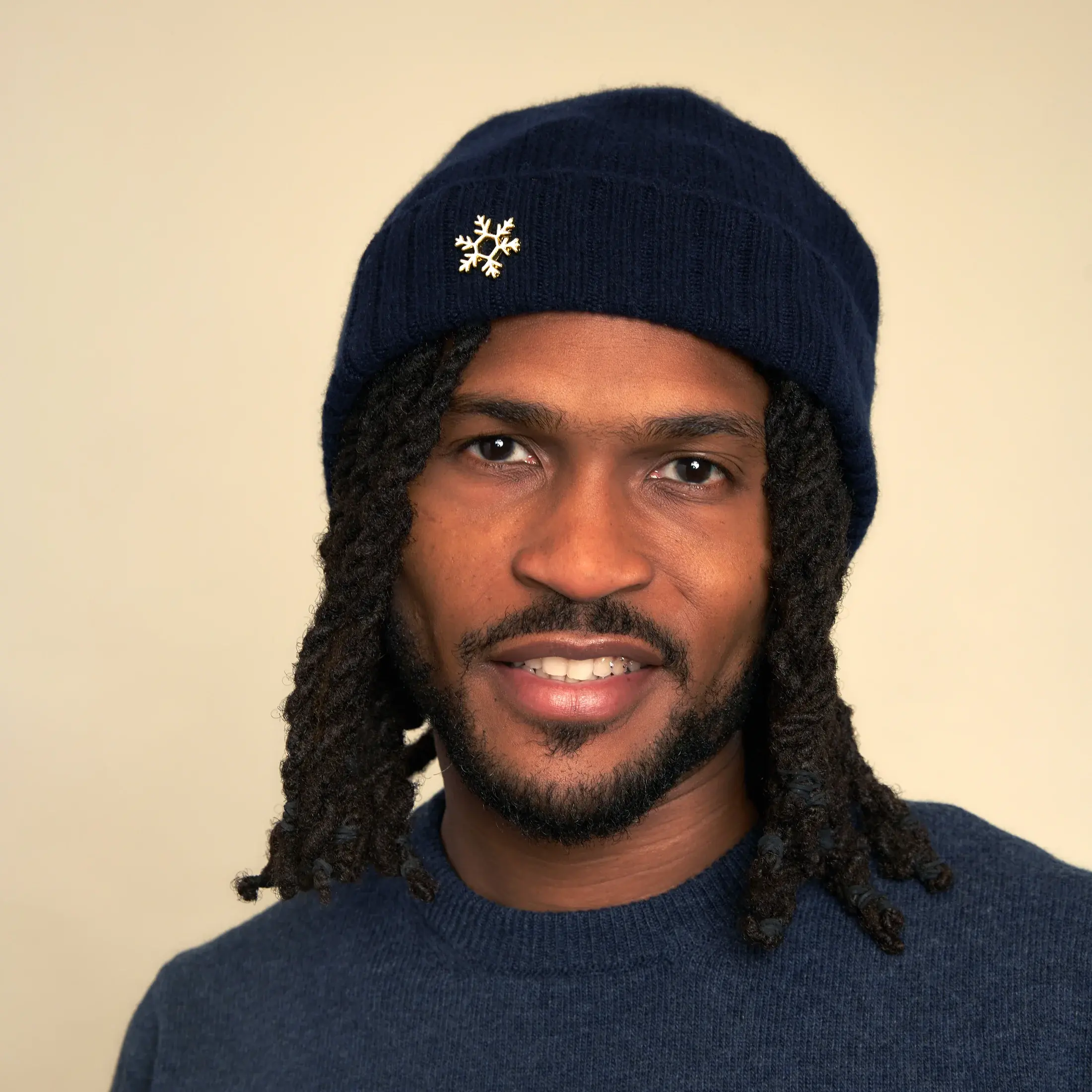 coucou-suzette-accessoire-accessory-cadeau-gift-tendance-mode-trendy-fashion-noel-christmas-winter-hiver-chalet-fete-festive-season-holidays-pin-pins-flocon-snowflake-paillettes-glitt_91c1c4fa-3a12-46d5-81fb-90e4dc28102c