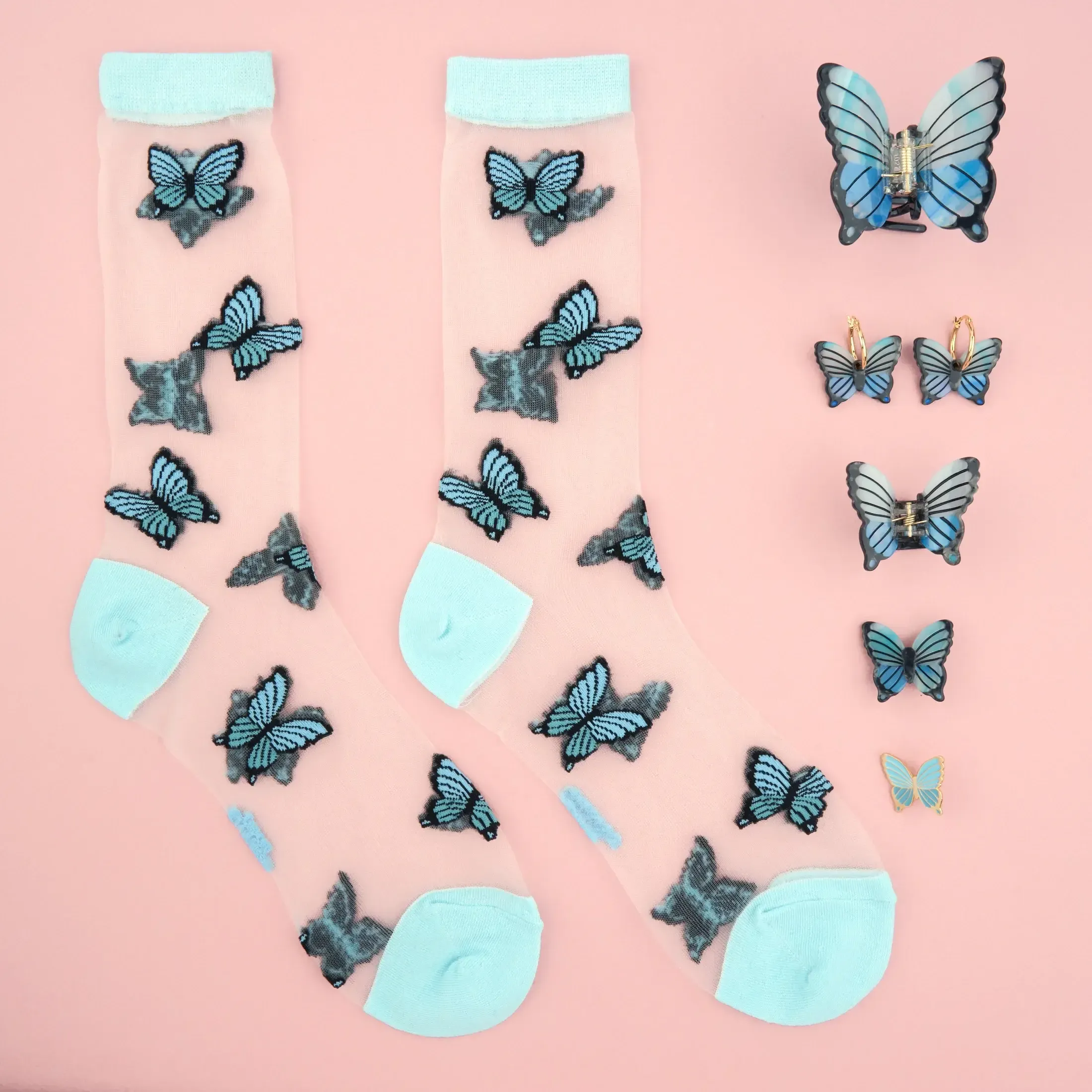 coucou-suzette-accessoire-accessory-cadeau-gift-tendance-mode-trendy-fashion-merveilleuses-bestioles-wonderful-bugs-printemps-spring-papillon-butterfly-bleu-blue-famille-HD_5e0a5ac8-1