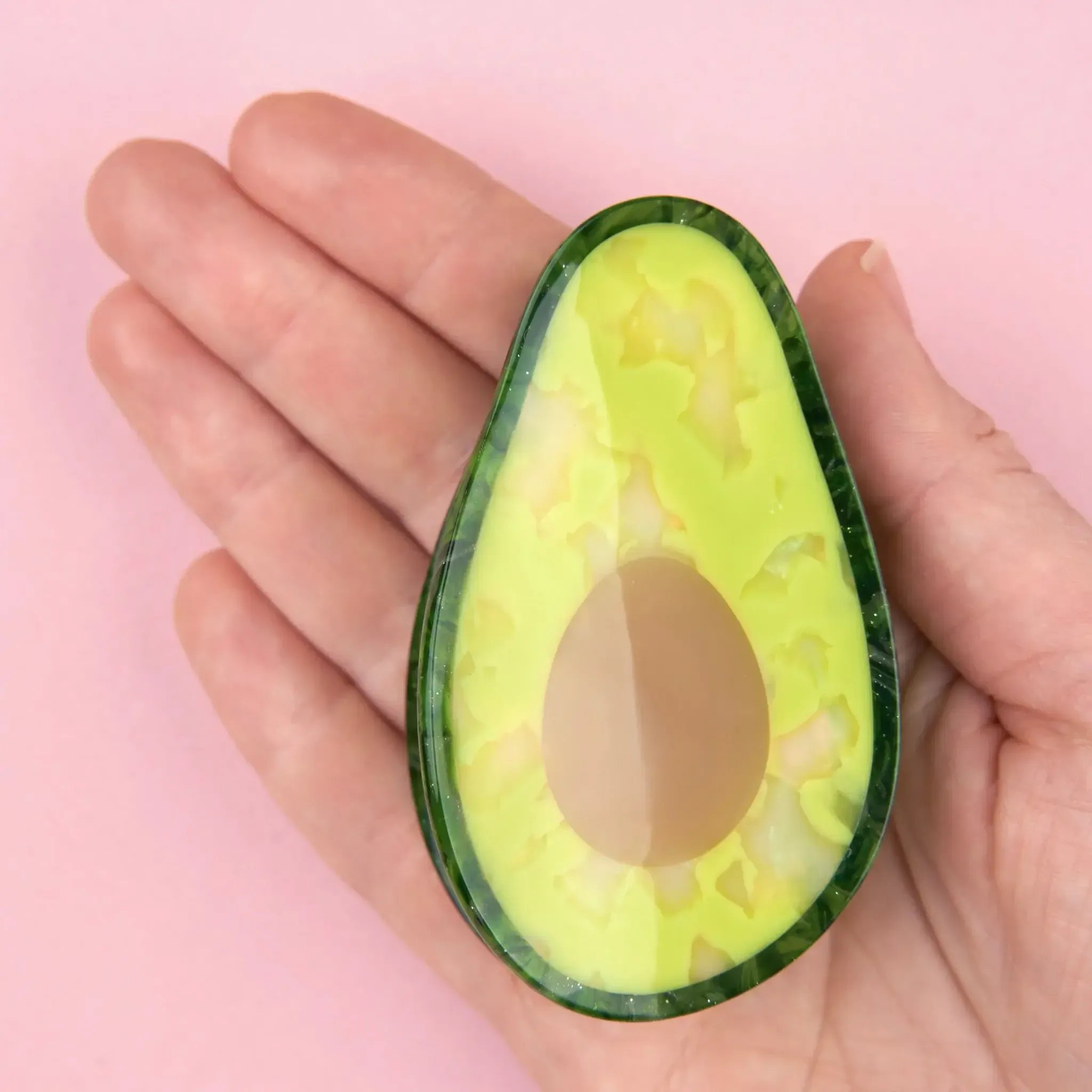 coucou-suzette-accessoire-accessory-cadeau-gift-tendance-mode-trendy-fashion-vitamine-vitamin-pince-cheveux-hair-claw-ete-summer-avocat-avocado-fruit-vert-green2