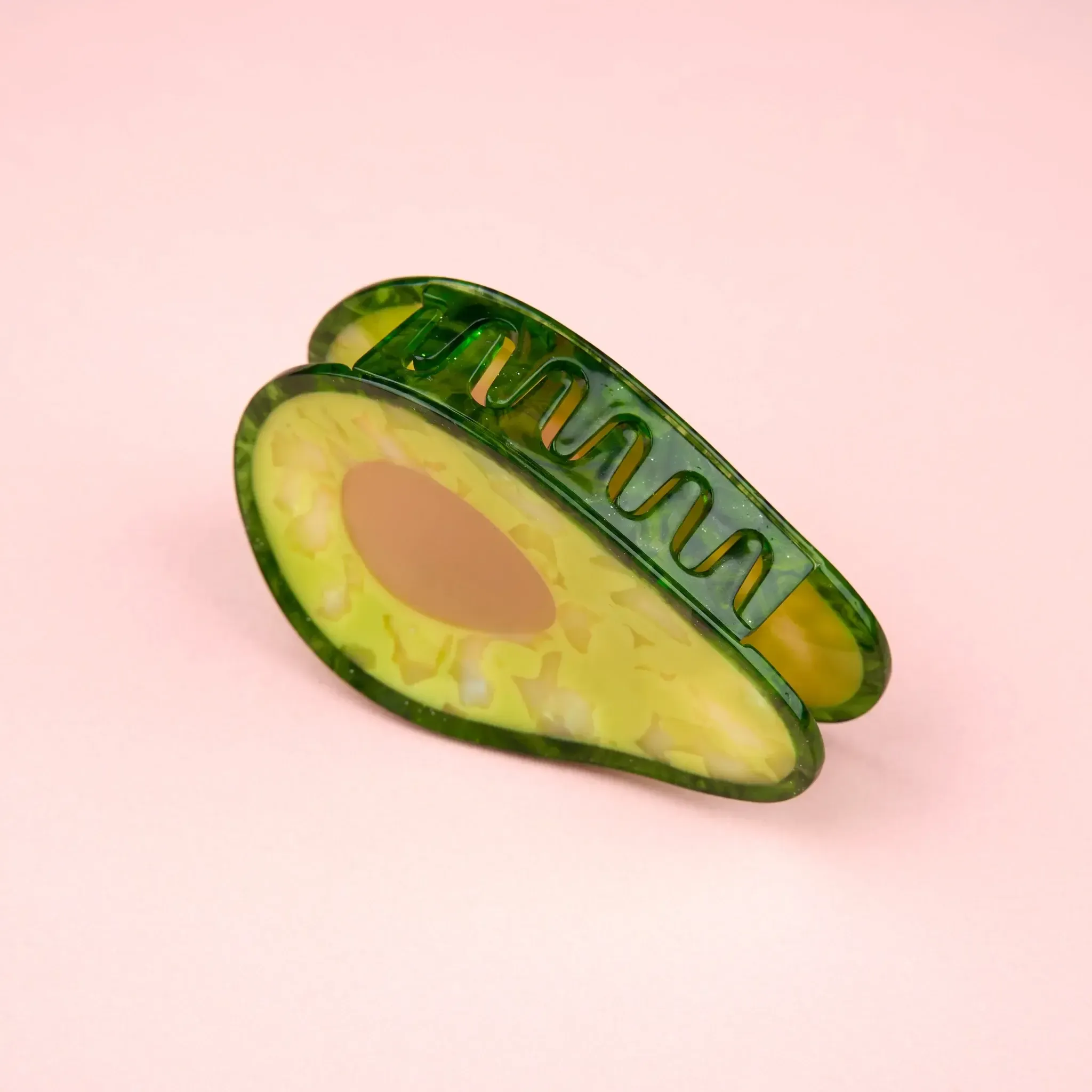 coucou-suzette-accessoire-accessory-cadeau-gift-tendance-mode-trendy-fashion-vitamine-vitamin-pince-cheveux-hair-claw-ete-summer-avocat-avocado-fruit-vert-green1