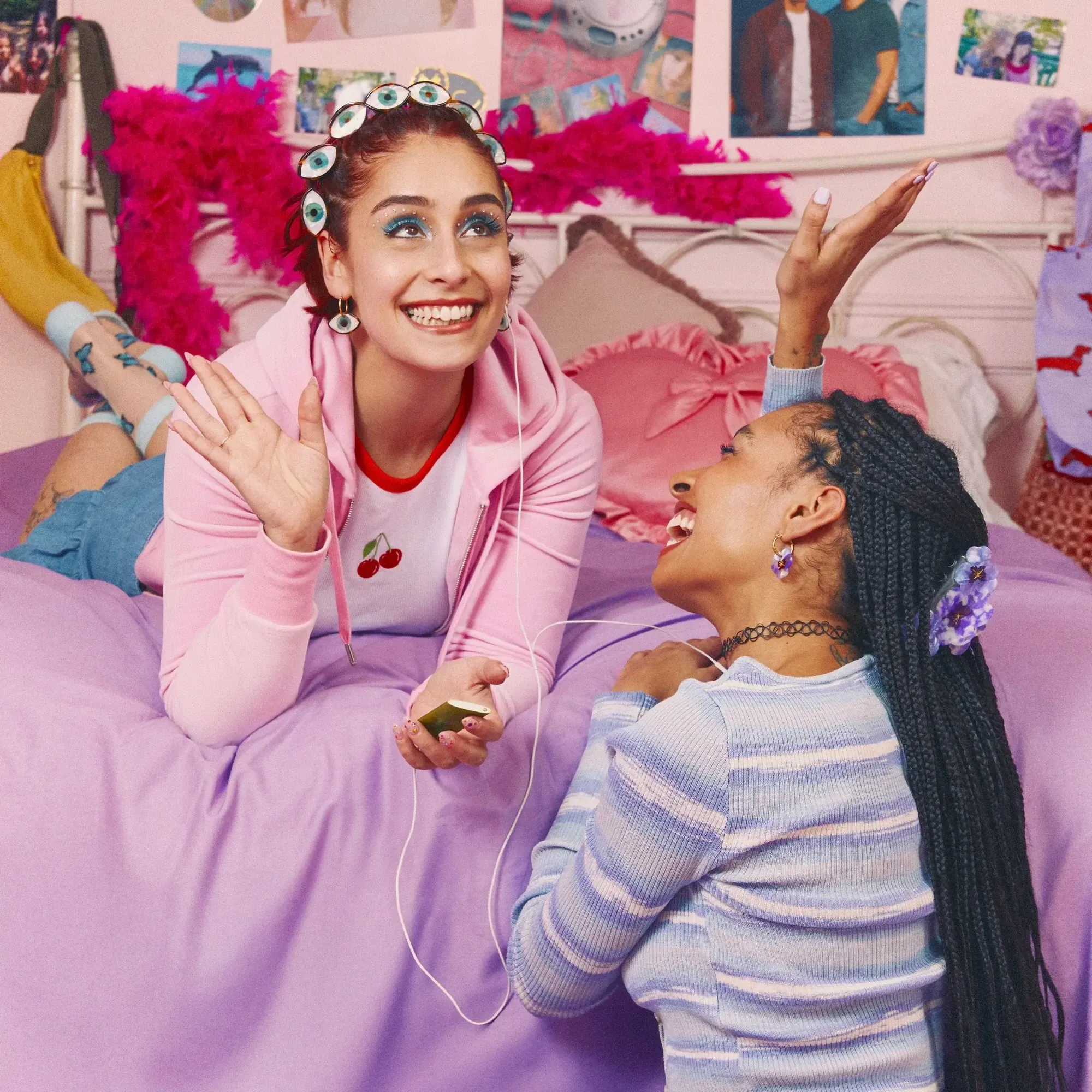 coucou-suzette-accessoire-accessory-cadeau-gift-tendance-mode-trendy-fashion-birthday-anniversaire-10-ans-mini-pince-cheveux-hair-claw-acetate-oeil-eye-bleu-blue-crea