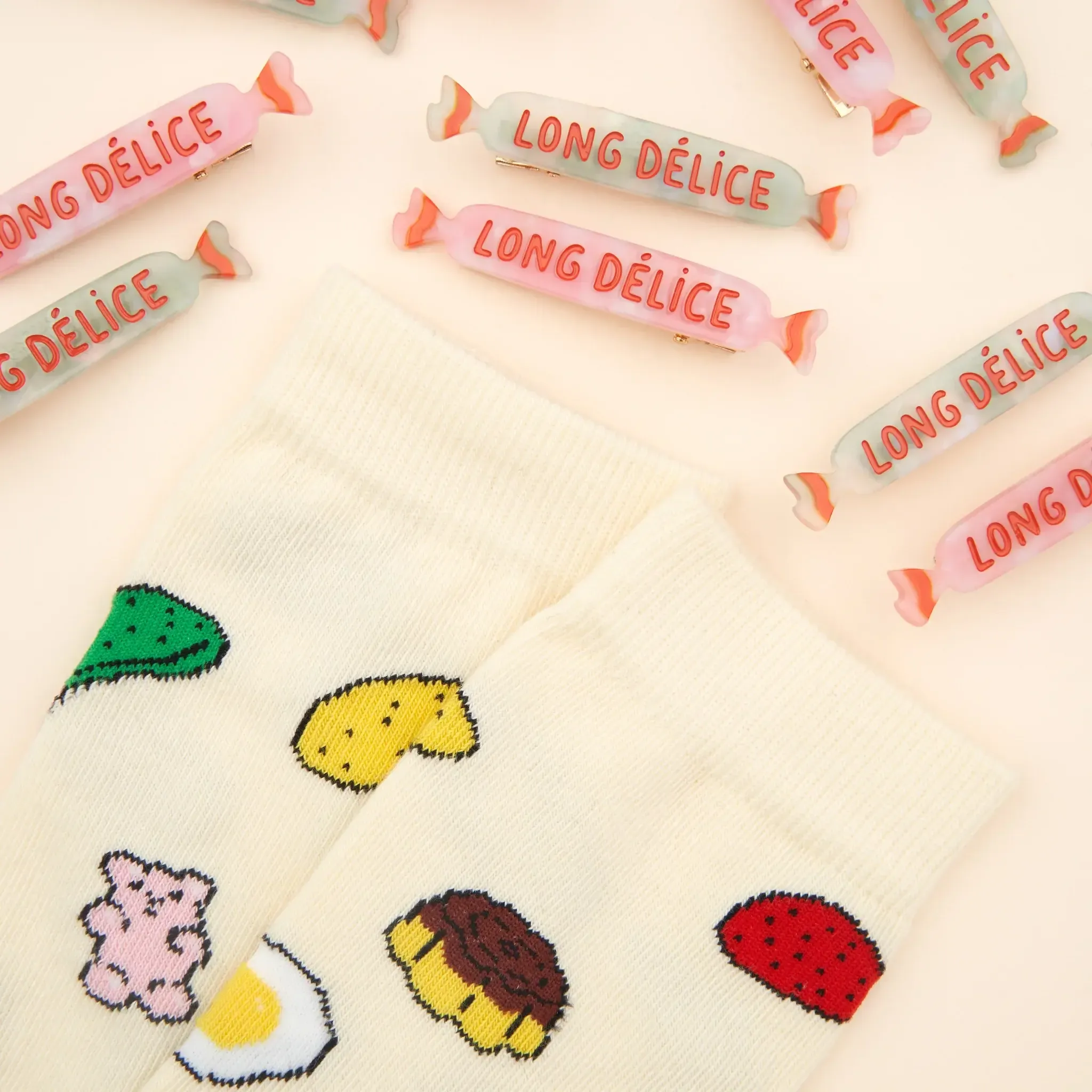 coucou-suzette-accessoire-accessory-cadeau-gift-tendance-mode-trendy-fashion-anniversaire-10-ans-bonbon-candy-group_3945d144-0edc-4eb9-96cd-3590010c3156