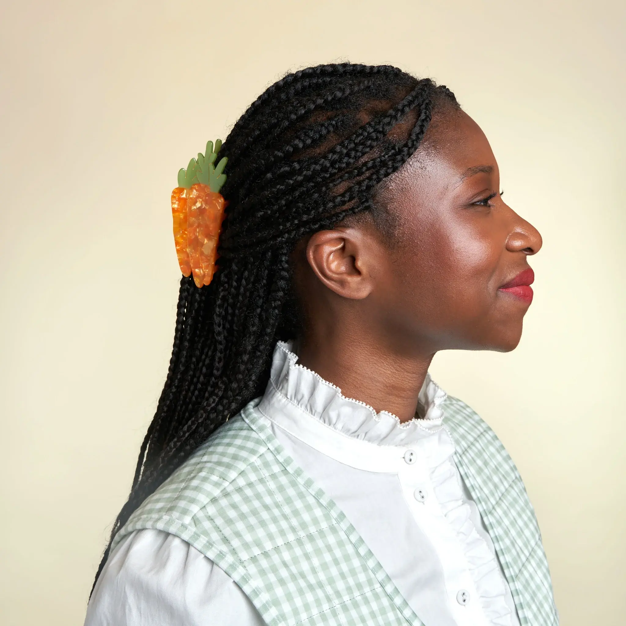 coucou-suzette-accessoire-accessory-cadeau-gift-tendance-mode-trendy-fashion-cottage-pince-cheveux-hair-claw-carotte-carrot-legume-vegetable-orange-porte