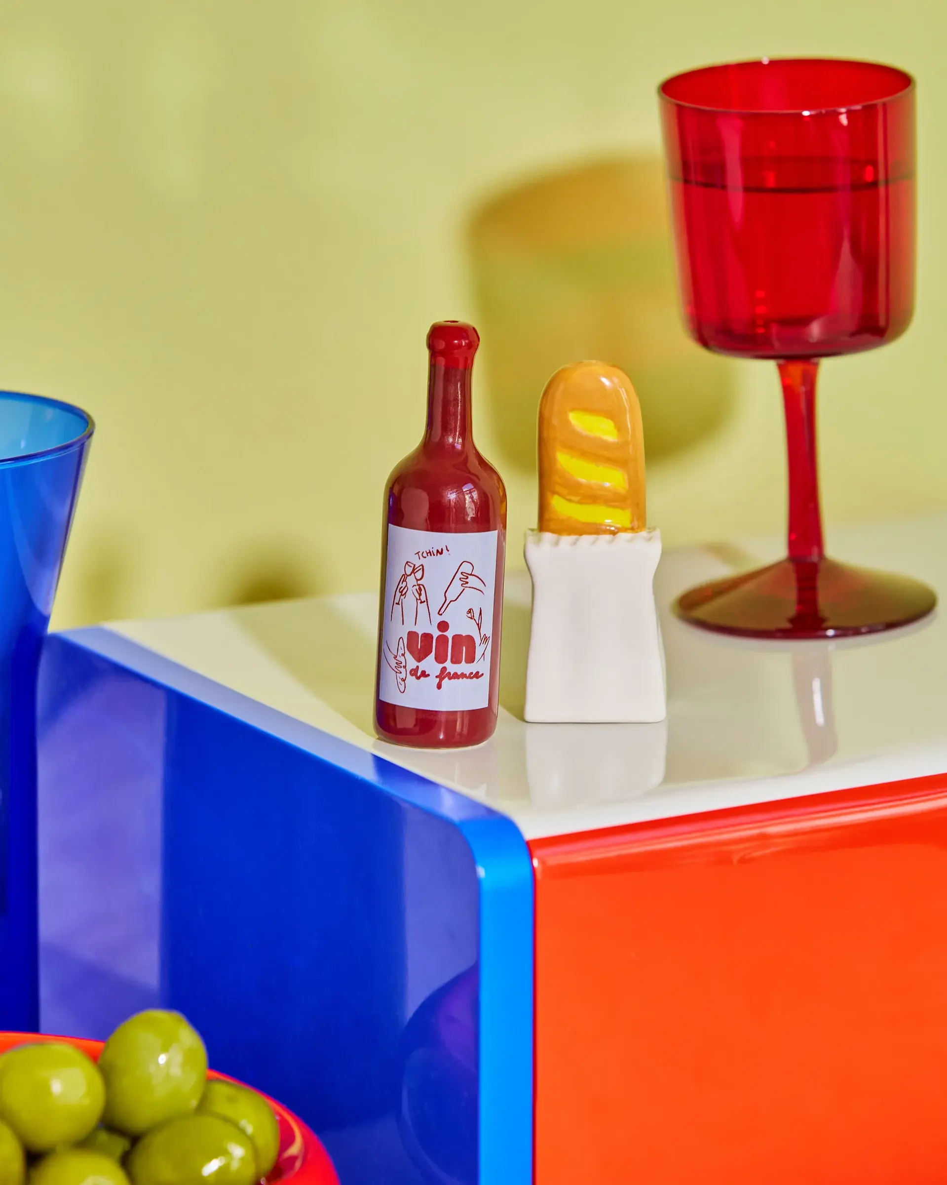 V3_LM_2025_FLUID_MARKET_VIN_BAGUETTE_027