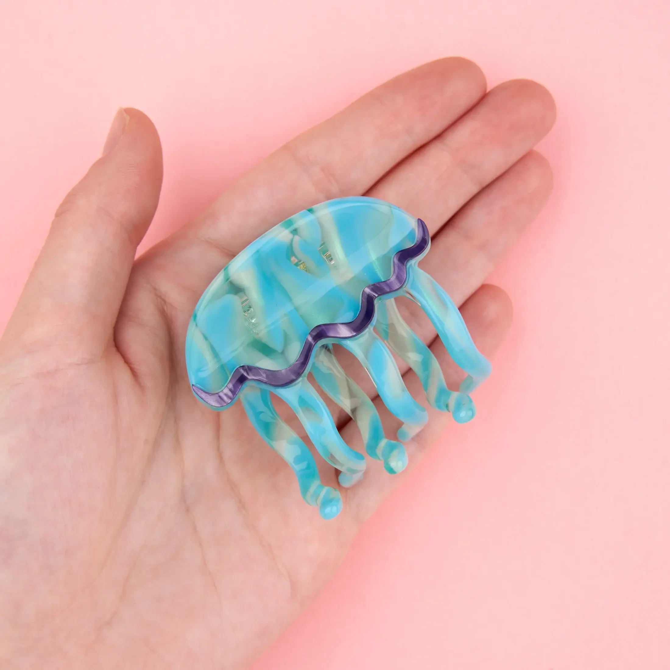 coucou-suzette-accessoire-accessory-cadeau-gift-pince-a-cheveux-hair-claw-coquillages-et-crustaces-shellfish-and-crustaceans-mer-sea-meduse-jellyfish-iridescent-new1