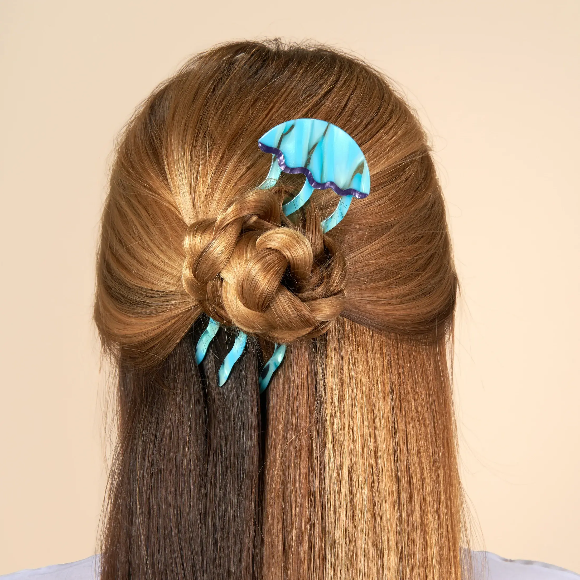 coucou-suzette-accessoire-accessory-cadeau-gift-tendance-trendy-fashion-ete-summer-plouf-splash-mer-sea-pic-cheveux-hair-stick-meduse-jellyfish-turquoise-porte