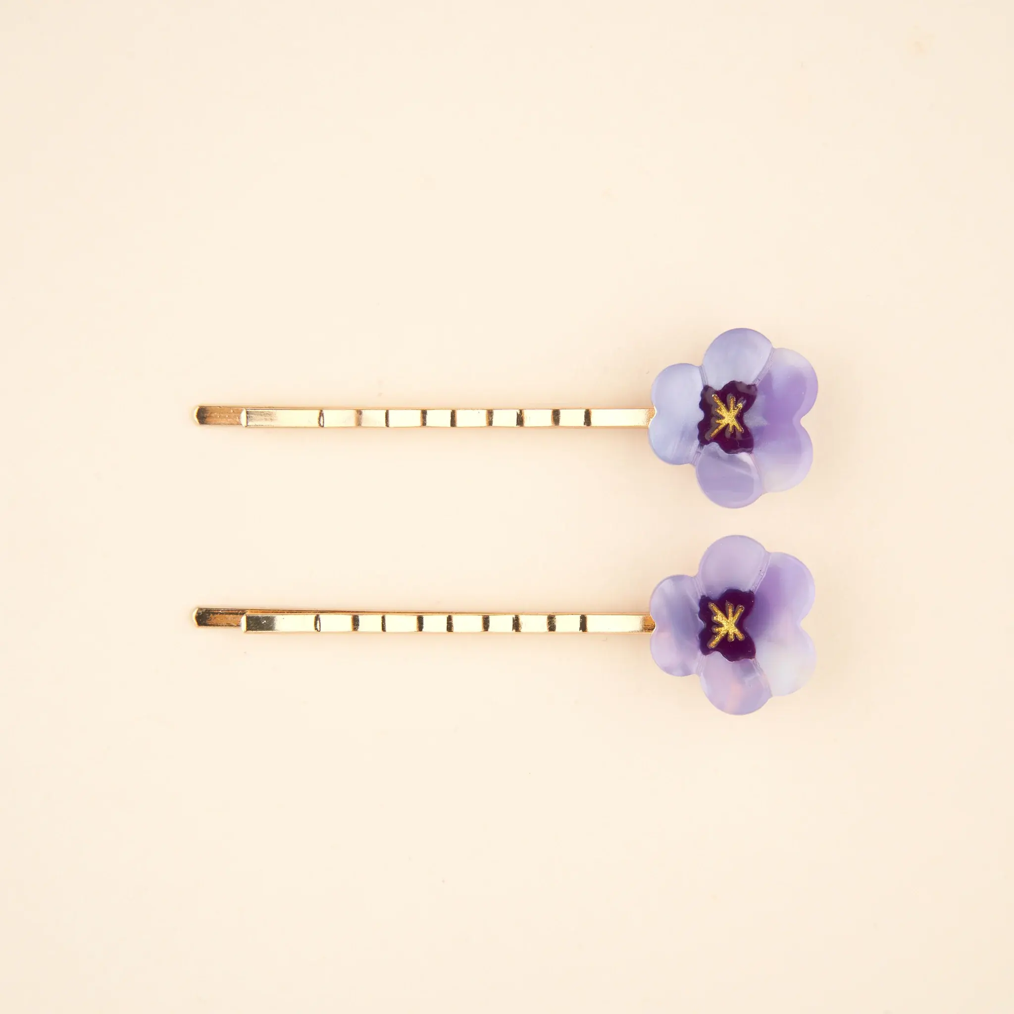 coucou-suzette-accessoire-accessory-cadeau-gift-tendance-trendy-fashion-garden-party-barrette-cheveux-hair-clip-flower-fleur-pensee-pansy