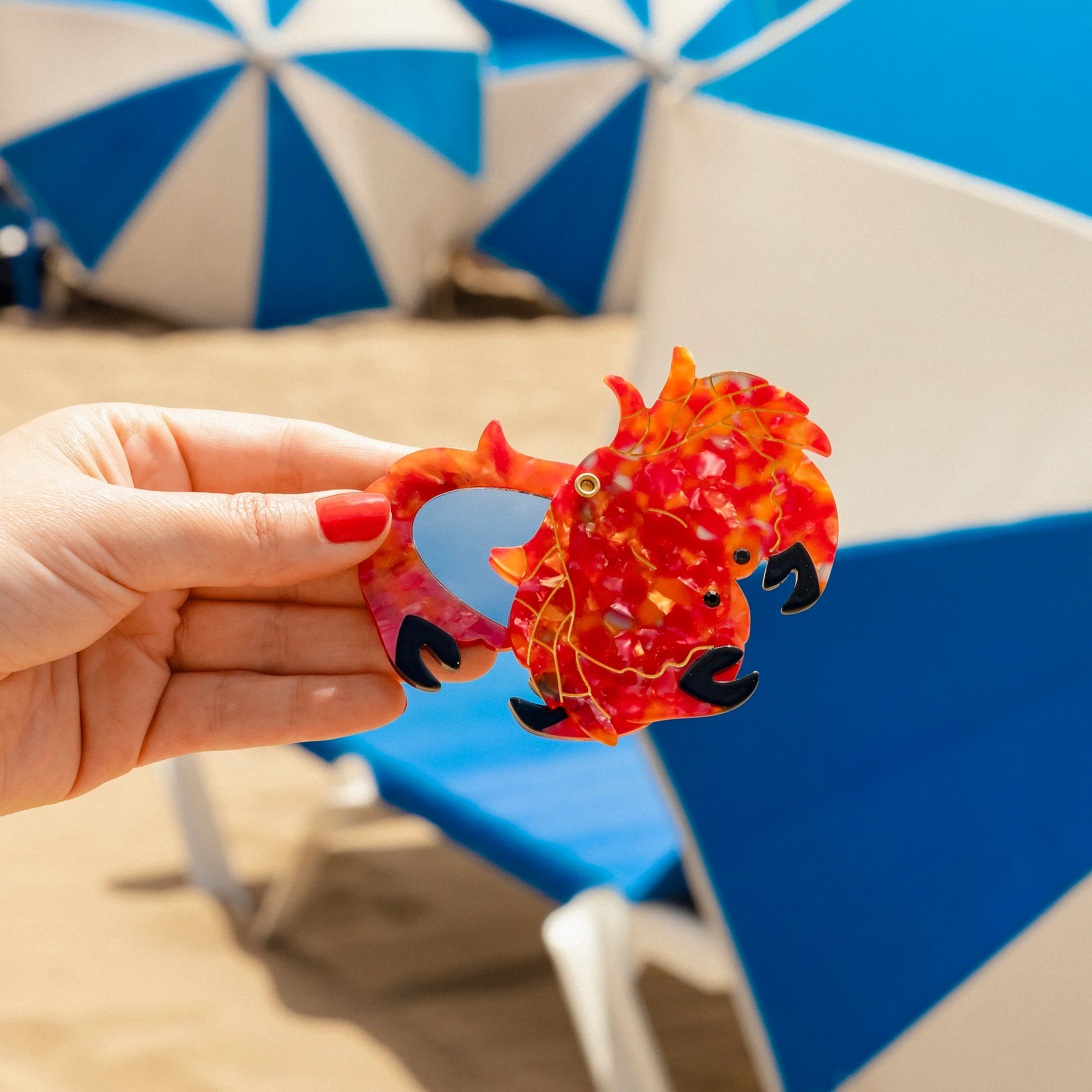 coucou-suzette-accessoire-accessory-cadeau-gift-tendance-trendy-fashion-ete-summer-plouf-splash-mer-sea-miroir-mirror-crabe-crab-rouge-red-crea