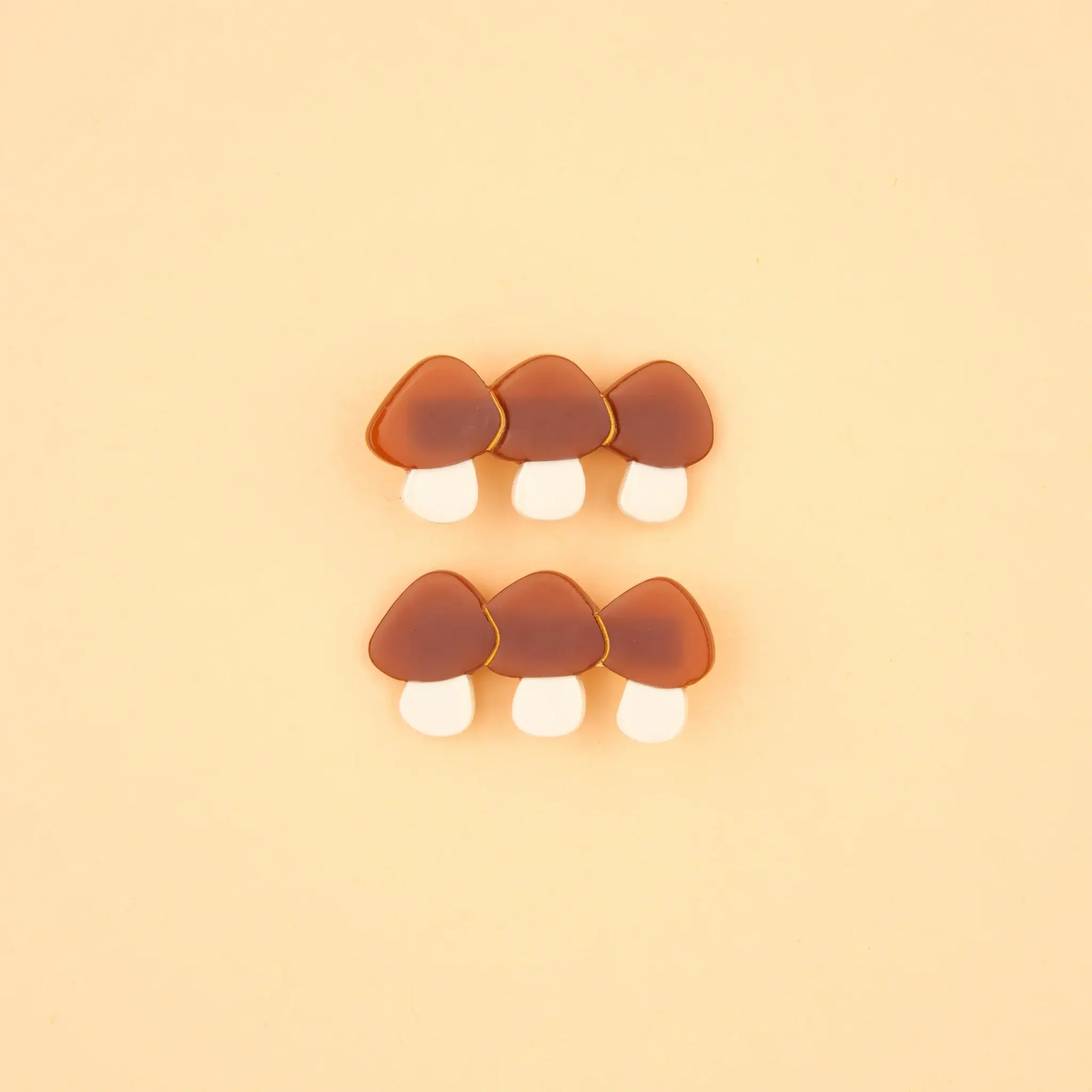 coucou-suzette-accessoire-accessory-cadeau-gift-tendance-trendy-fashion-il-etait-une-fois-once-upon-a-time-autumn-automne-barrette-cheveux-hair-clip-bolet-champignon-bolete-mushroom-f_611693a6-ff3a-4c99-aa6a-13647a8c49fb